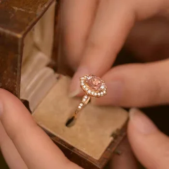 Romantični Zaročni prstan vdelan sladko roza gemstone obroči za ženske lepe Sodišče slog Nekaj luksuznih fine srebrni nakit