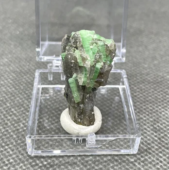 NAJBOLJŠI! 100% Naravni smaragdno zelena mineralnih gem-razred kristalno osebkov, kamni in kristali kremena kristali (polje, velikost 3.4 cm）