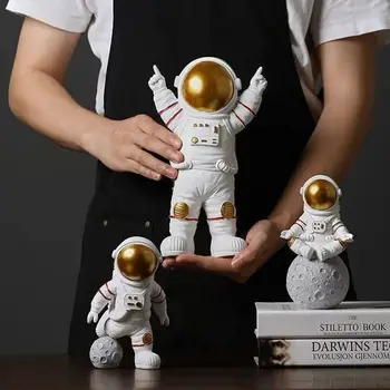 Astronavt Figurice Božič Smolo Astronavt Luna Kiparstvo Dekorativni Kozmonavt Kipi Miniature Darilo za Otroke, Igrače, Dom Dekor